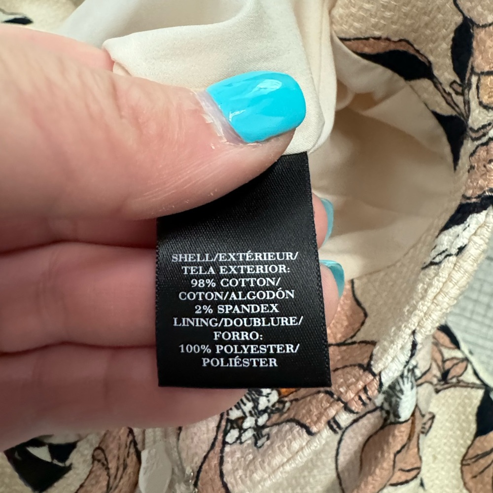 Ann Taylor knee length floral skirt- size 8P - Picture 7 of 7